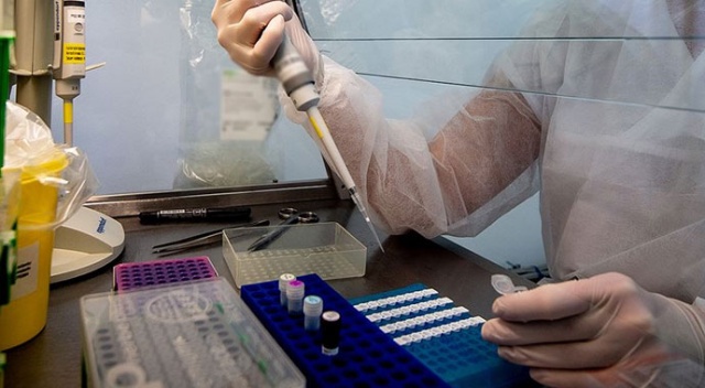 Virüsün Çin&#039;de laboratuvarda üretildiği kesinleşiyor