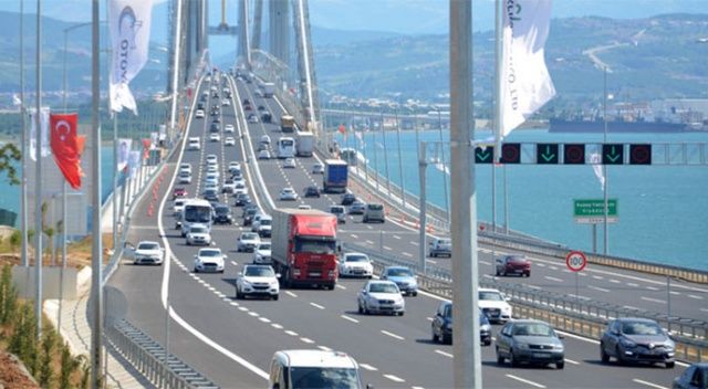 Osmangazi Köprüsü geçiş rekoru kırdı