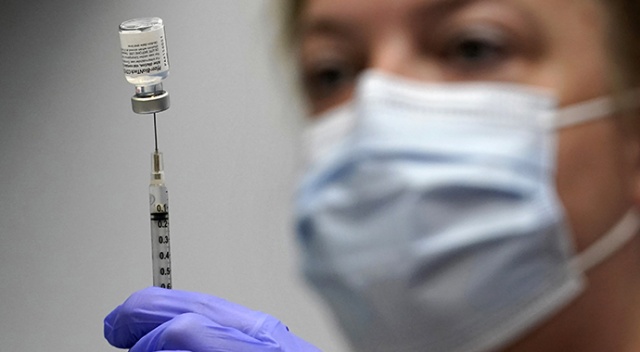 Pfizer/BioNTech: 3. doz aşı Delta&#039;ya karşı 11 kat daha korucuyu