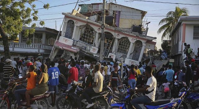 Haiti&#039;deki depremde ölü sayısı 721&#039;e yükseldi