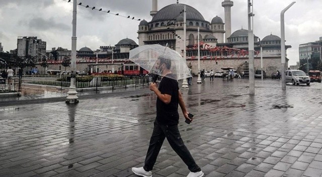 Meteoroloji saat vererek uyardı! İstanbul&#039;da sağanak bekleniyor