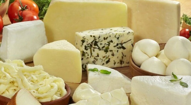 Peynirde tercihimiz beyaz ve ucuz