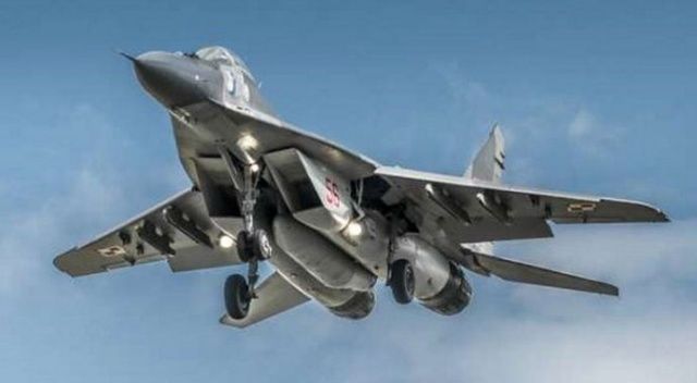 Rusya&#039;da savaş uçağı düştü: 1 ölü