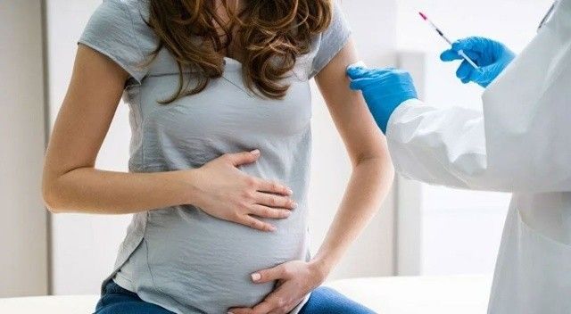 Aşısız hamilelerin bebekleri de tehlikede