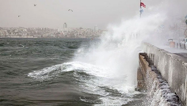 Beykoz&#039;da yarın denize girmek yasaklandı