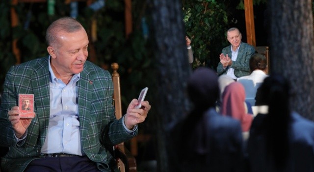 Erdoğan&#039;dan gençlere: Şiir gibi konuşun, şiir gibi yaşayın