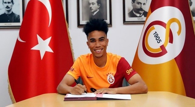 Galatasaray&#039;a bir transfer daha
