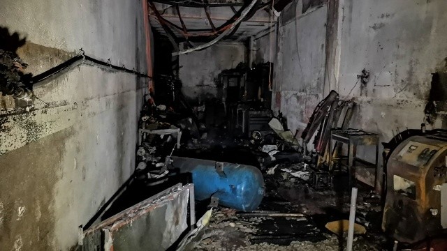 Oto elektrikçide LPG tüpü patladı, çıkan yangında 1 çocuk öldü