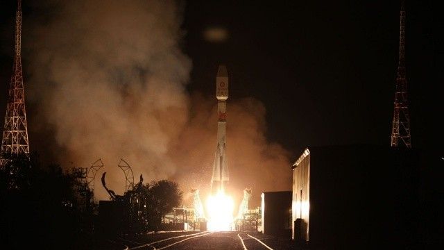 Rusya, OneWeb’in 34 yeni uydusunu uzaya fırlattı