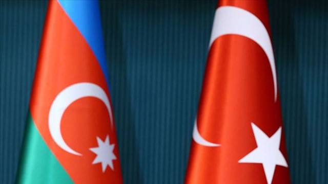 Azerbaycanlı heyet kamu-özel sektör modeli için Türkiye&#039;de