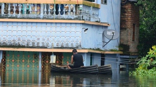 Hindistan&#039;da şiddetli yağışların faturası ağır oldu: 18 kişi öldü, onlarca kişi kayboldu