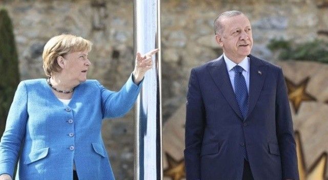 Merkel&#039;den Türkiye&#039;ye veda ziyareti