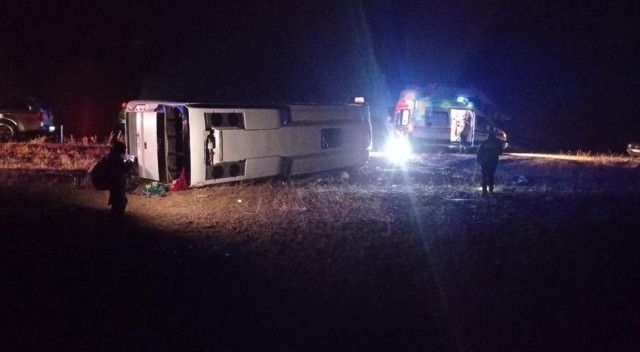 Sivas’ta feci otobüs kazası: 25 yaralı