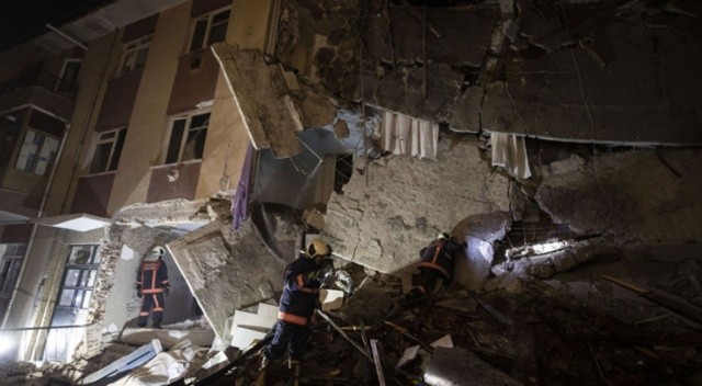 Ankara’da 3 katlı binada patlama: 2 kişi hayatını kaybetti