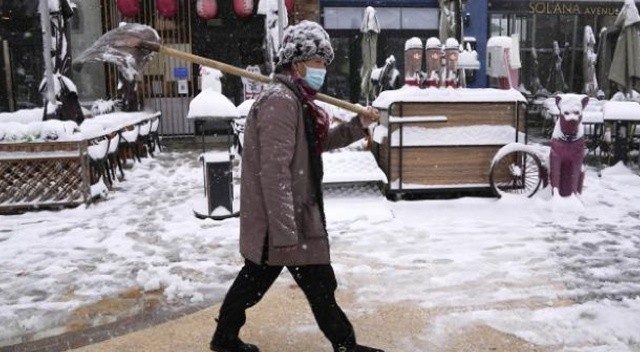 Çin&#039;in Gansu eyaletinde son 14 yılın en yoğun kar yağışı yaşandı