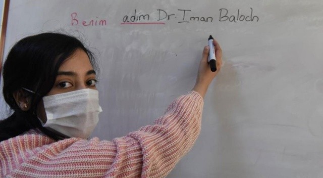 Diriliş Ertuğrul hayranı Pakistanlı tıp doktoru Türkçe öğrenmek için Çorum&#039;a geldi