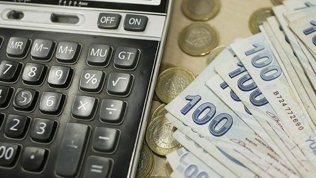 DİSK&#039;in asgari ücret talebi belli oldu: 5.200 TL