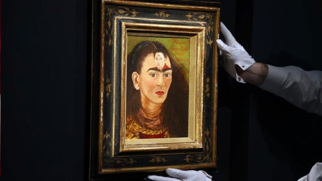 Frida Kahlo’nun otoportresi rekor ödeme: 34.9 milyon dolara satıldı