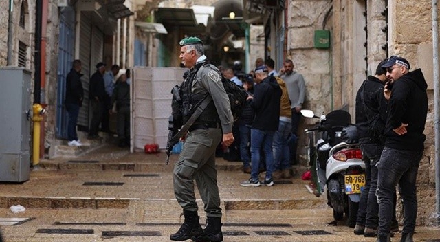 İsrail polisi Doğu Kudüs&#039;te bir Filistinliyi öldürdü