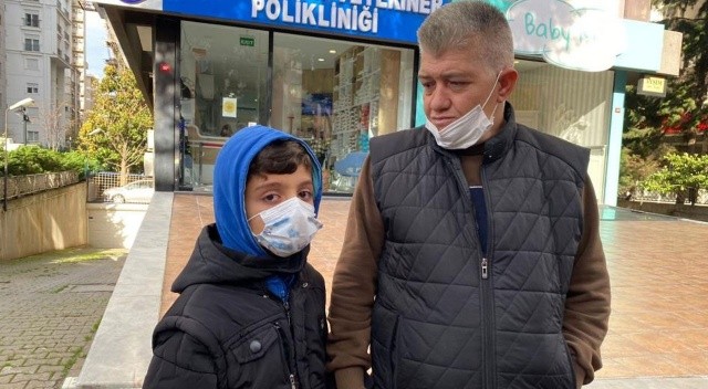 Kadıköy’de ‘mahsur köpek’ krizi: Ne görebiliyorlar ne geri alabiliyorlar