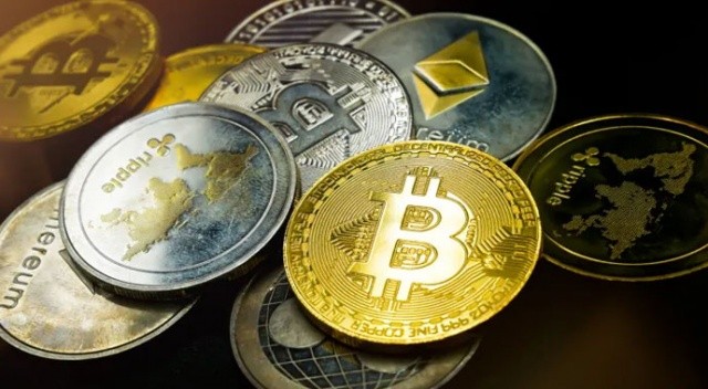 Kripto para piyasasında sert düşüş: Bitcoin 59 bin dolar seviyesine indi