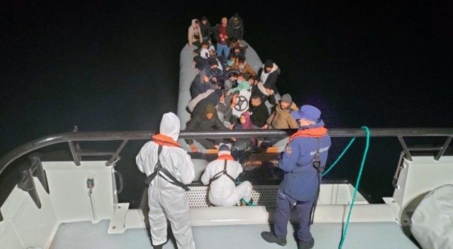 Marmaris ve Datça’da 45 göçmen kurtarıldı