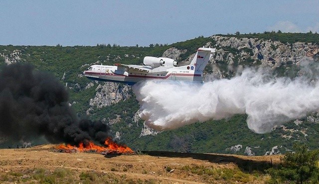 Pakdemirli açıkladı: 2,4 milyar liralık yangın uçağı alınacak