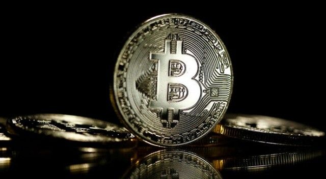 Uzun vadeli Bitcoin yatırımcıları harekete geçti: 77 bin Bitcoin satışı yaptılar