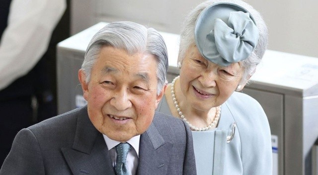 Eski Japonya İmparatoru Akihito 88 yaşına girdi
