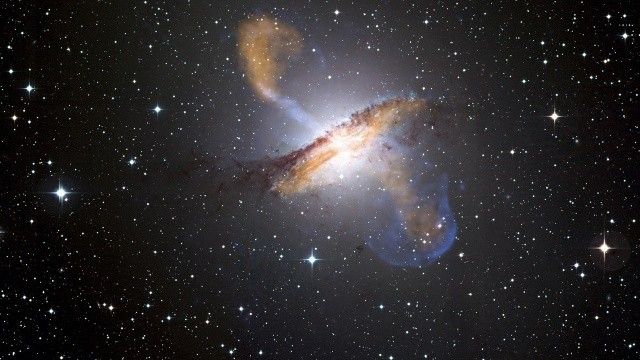 Galaksimize çok yakın: Kara delik patlaması görüntülendi