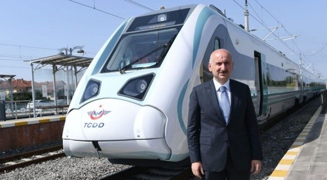 Milli elektrikli tren 2022&#039;de raylarda olacak
