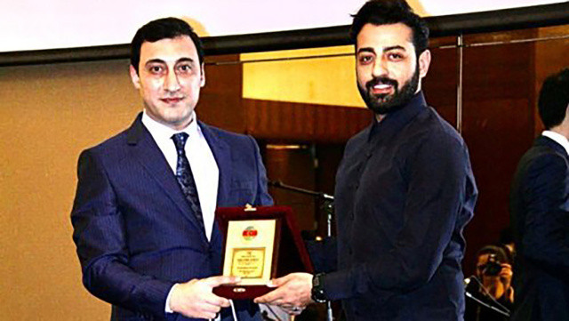 Azerbaycan’dan Devlet Tiyatroları sanatçısı Armağan Zengin’e ödül