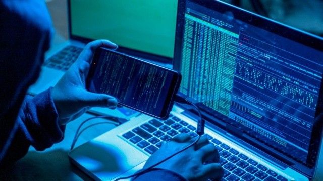 Bilgisayar korsanları, Rus askerlerini durdurmak için demiryolu sistemini hackledi