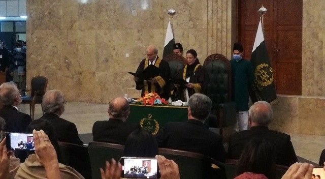 Pakistan’da ilk kadın Yüksek Mahkeme Yargıcı seçildi