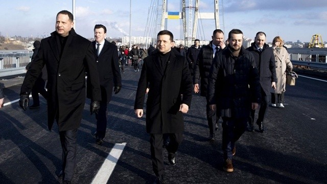 Zelenskiy açılışını yaptı: Türk imzası taşıyan Ukrayna&#039;nın en büyük köprüsü hizmete hazır