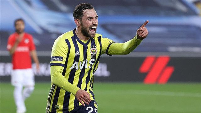 Fenerbahçe&#039;de forma giyen Sinan Gümüş&#039;ün yeni adresi Antalyaspor oldu