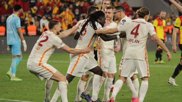 Galatasaray Göztepe’yi 3-2’lik skorla devirdi: Aslan deplasmandan 3 puanla döndü