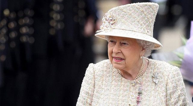 Kraliçe Elizabeth tahtı bırakıyor