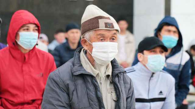 Kazakistan’da maske zorunluluğu kaldırıldı