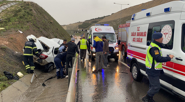 Kuzey Marmara Otoyolunda feci kaza: 4 yaralı