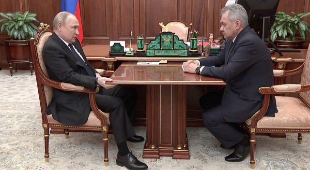 Savunma Bakanı Şoygu, Putin&#039;e bildirdi: Mariupol ele geçirildi