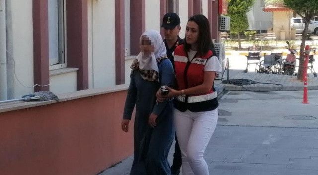 Antalya&#039;da kan donduran olay! Cinnet getiren anne 2 yaşındaki kızını bıçakladı