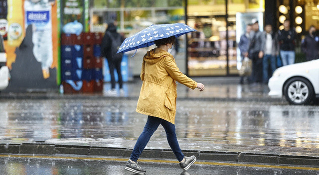 Güneşe aldanmayın! Meteoroloji uyardı: İstanbul dahil birçok ilde sağanak bekleniyor