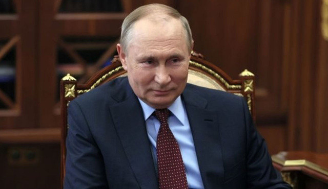 İngiliz basını: Putin görevi  devretti, savaşa odaklanacak