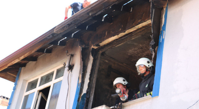 Edirne&#039;de evlat vahşeti: Annesini ve evi benzin döküp yaktı