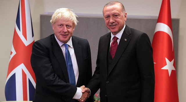 Son dakika: Cumhurbaşkanı Erdoğan, İngiltere Başbakanı Johnson ile görüştü