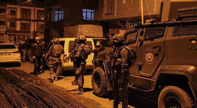 Ankara&#039;da DEAŞ  operasyonu! Örgütle irtibatlı olan 15 yabancı uyruklu şahıs yakalandı