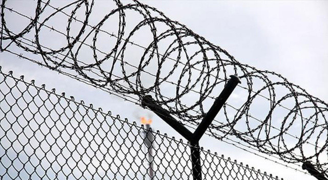 Bir ülkeyi karıştıran hapishane baskını: 900 mahkum firar etti 400’ü kayıp