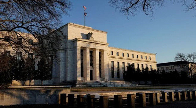 Fed tutanaklarında kalıcı enflasyon kaygısı: Daha kısıtlayıcı politikalar masada