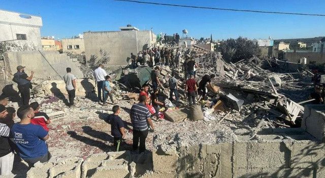 İsrail ordusu Filistinli tutuklunun evini havaya uçurdu